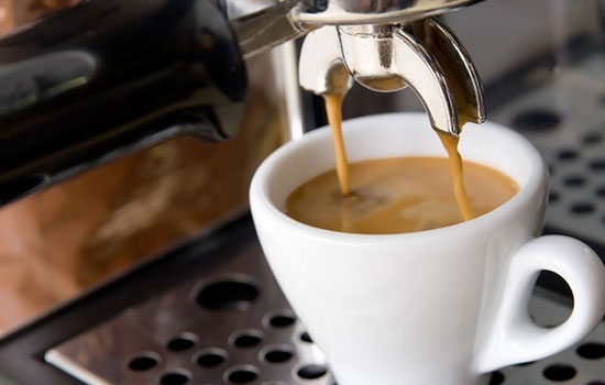Кофемашина Nemox не наливает кофе